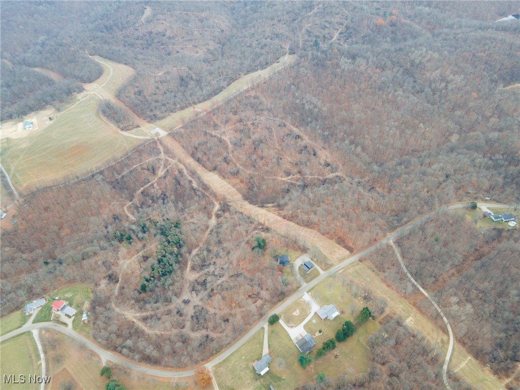6500 Kings Ridge Road Property Photo 3