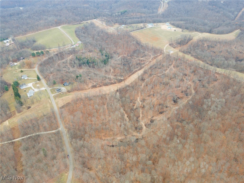 6500 Kings Ridge Road Property Photo 6