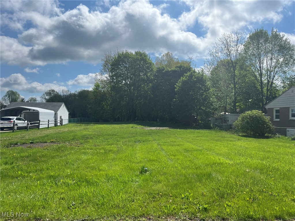 805 Utica Avenue Property Photo 1