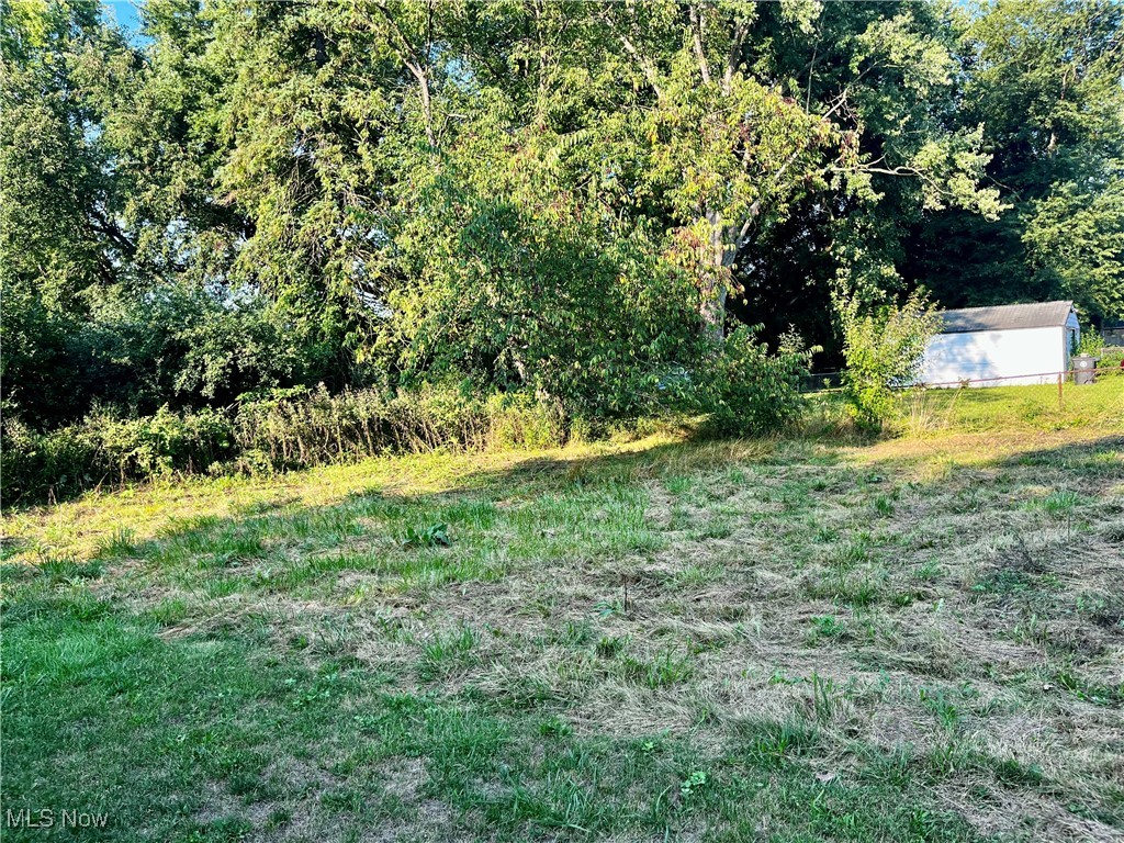1851 Gaylord Drive Property Photo 4