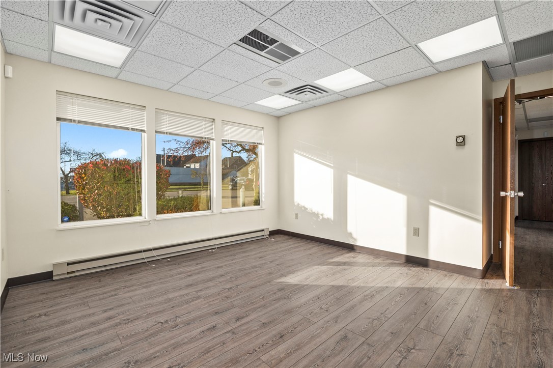 418 E Broad Street Property Photo 3