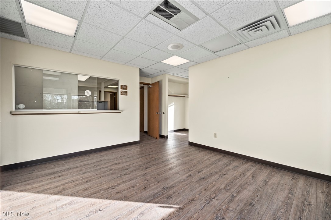 418 E Broad Street Property Photo 5