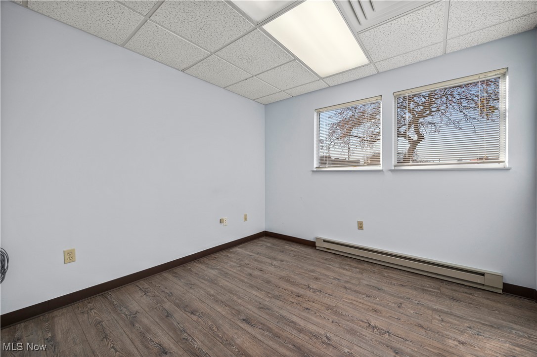 418 E Broad Street Property Photo 9