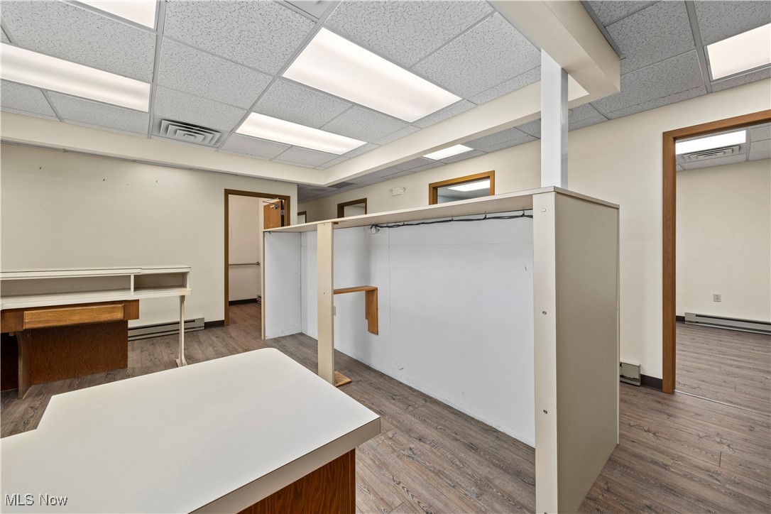 418 E Broad Street Property Photo 10
