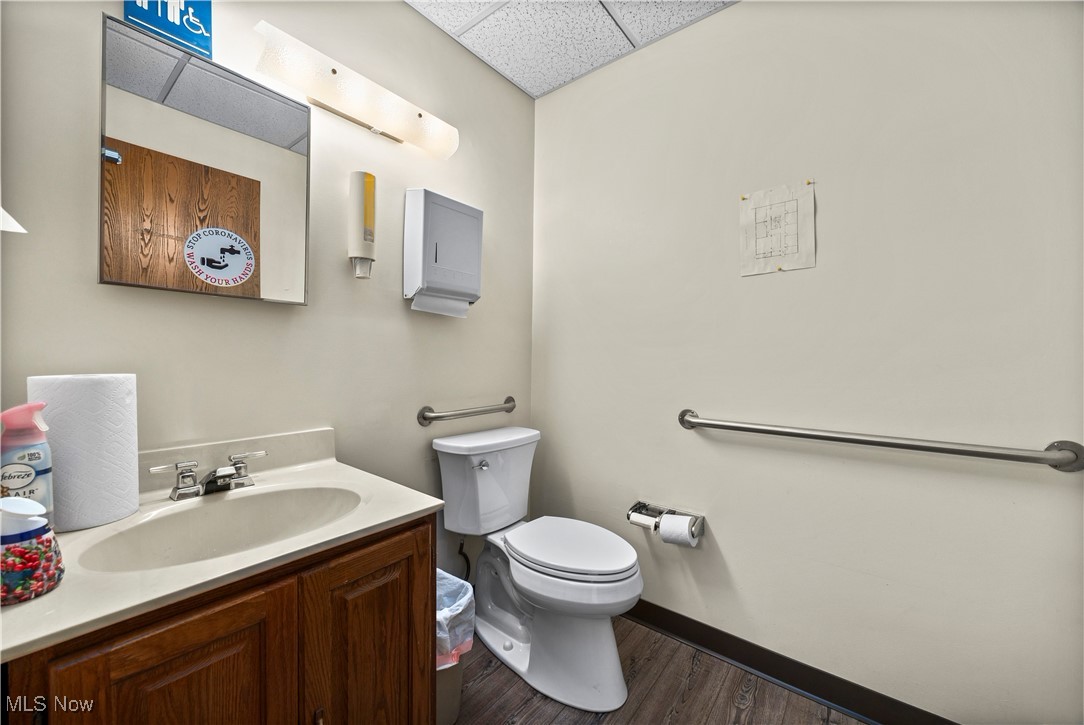418 E Broad Street Property Photo 25
