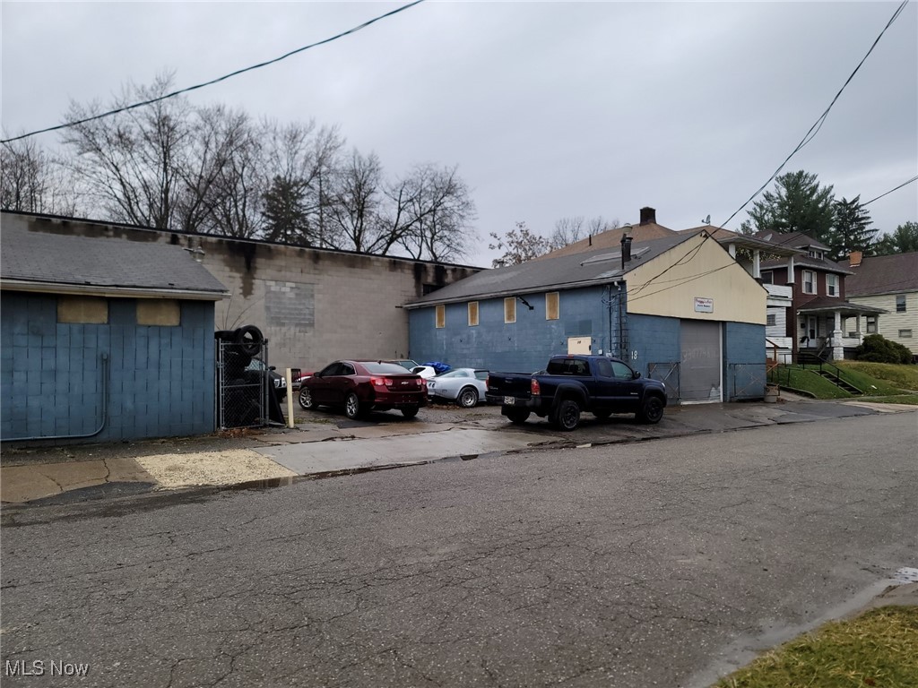 1730 Mahoning Avenue Property Photo 11