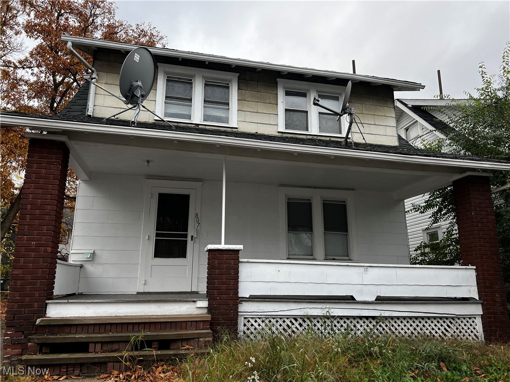 807 Bedford Avenue NW Picture