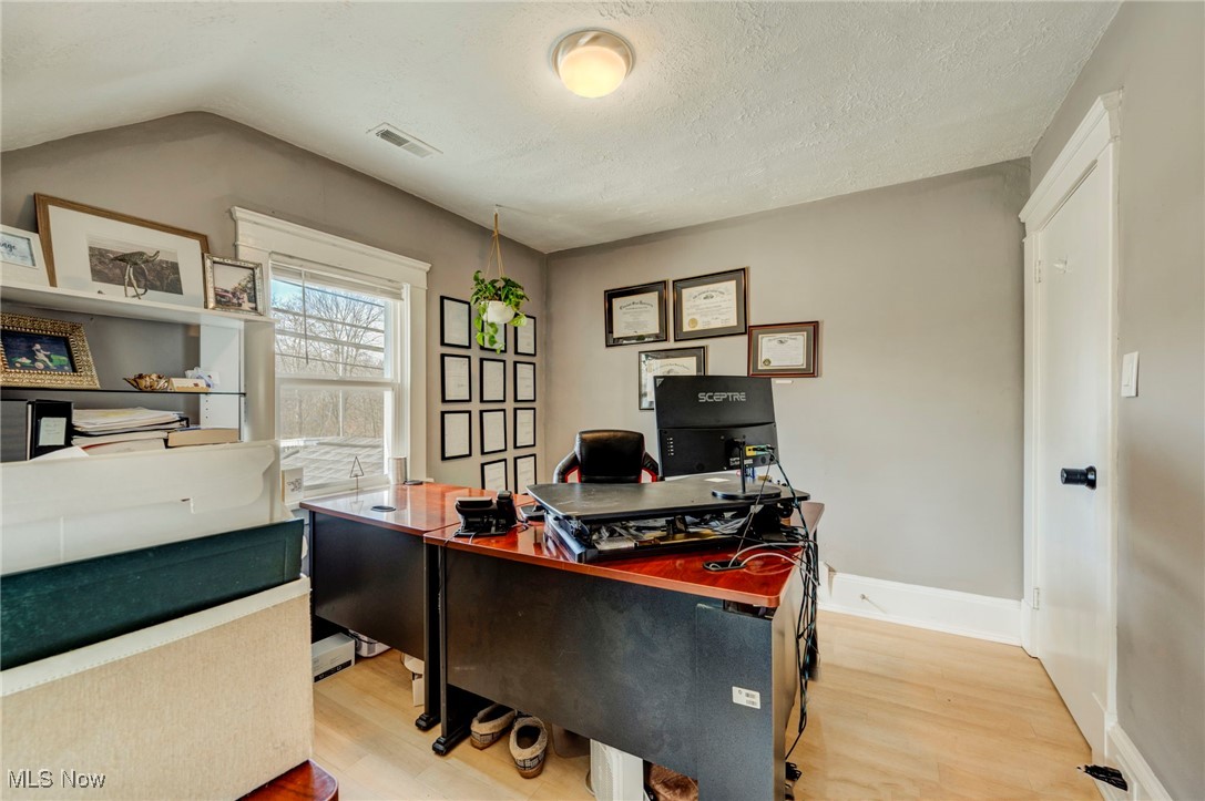 37040 Colorado Avenue Property Photo 19