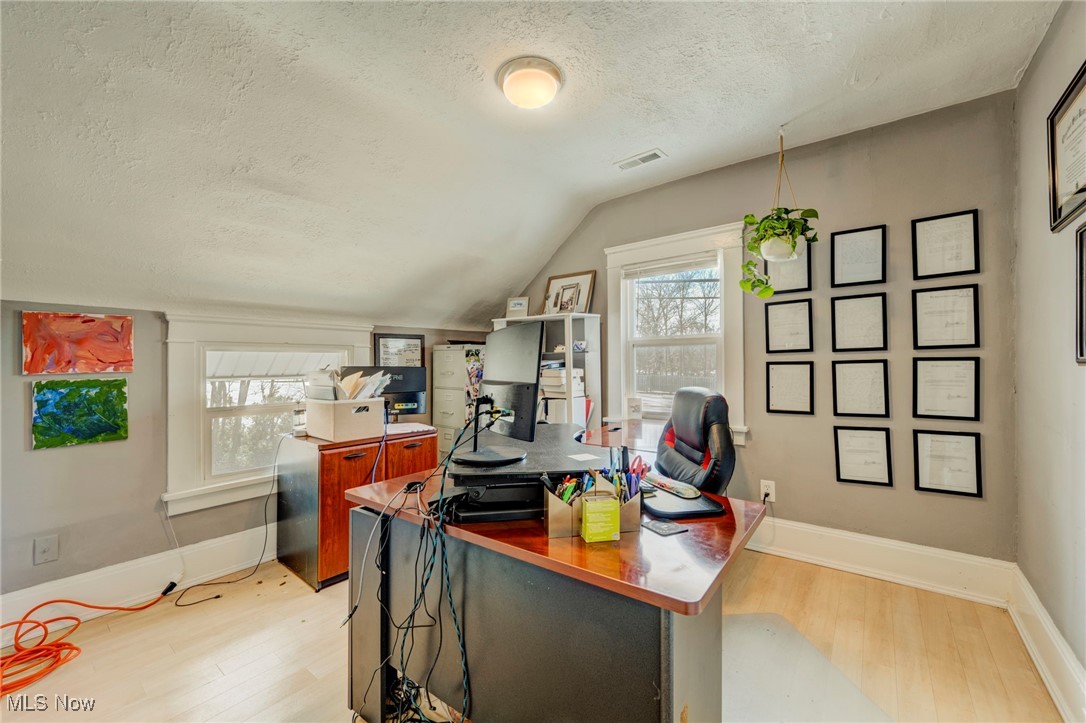 37040 Colorado Avenue Property Photo 20
