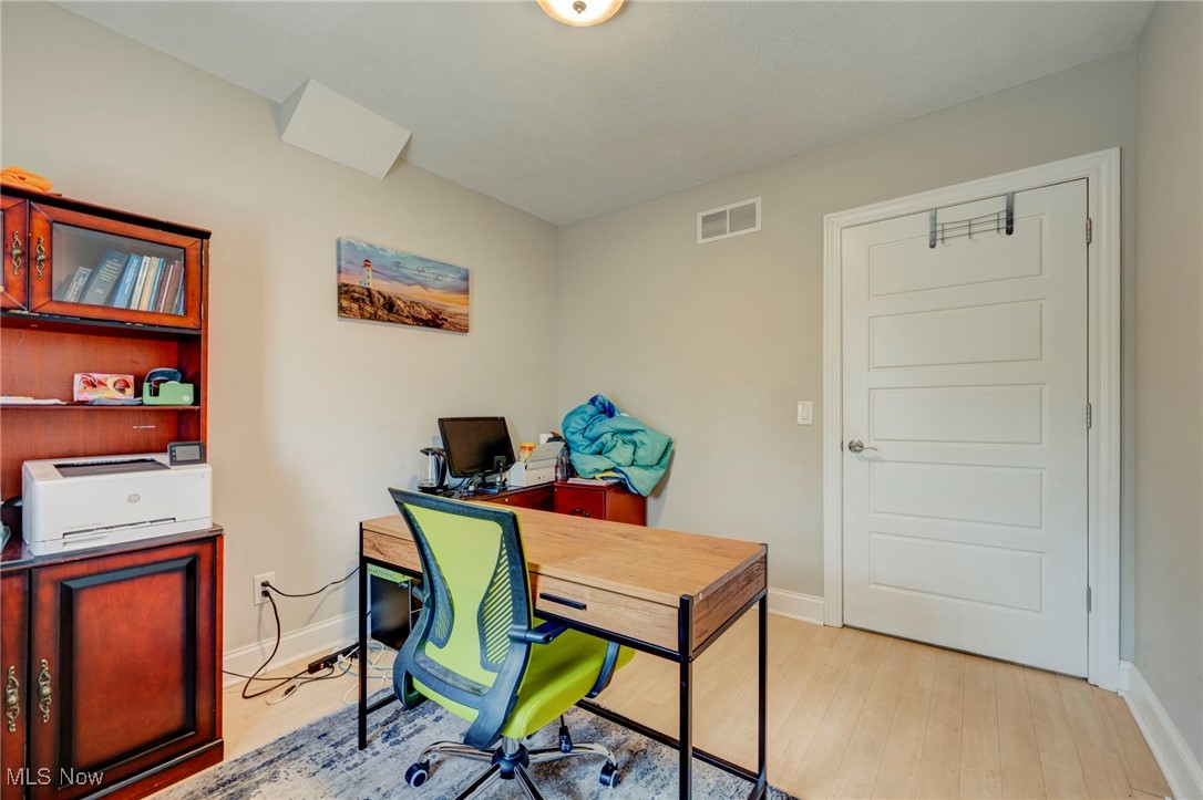 37040 Colorado Avenue Property Photo 29