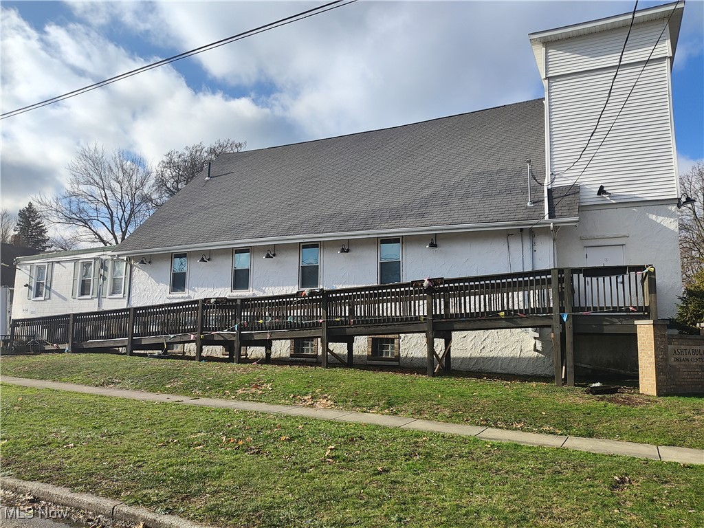 604 W 57th Street Property Photo 3