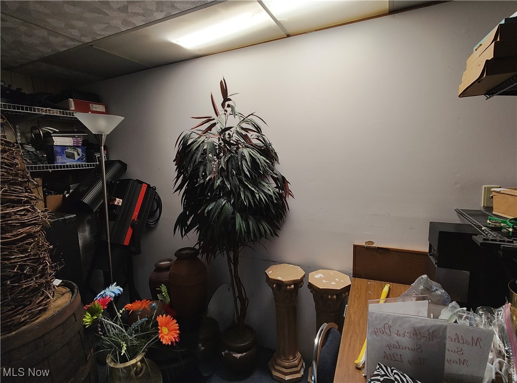 604 W 57th Street Property Photo 17