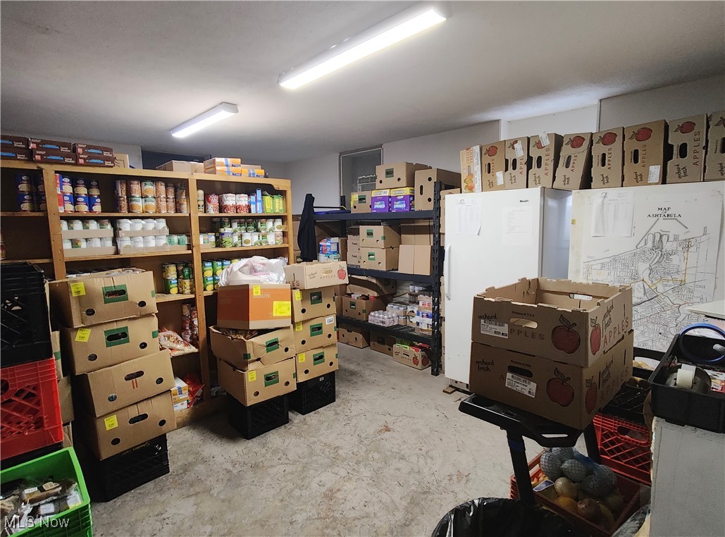 604 W 57th Street Property Photo 25