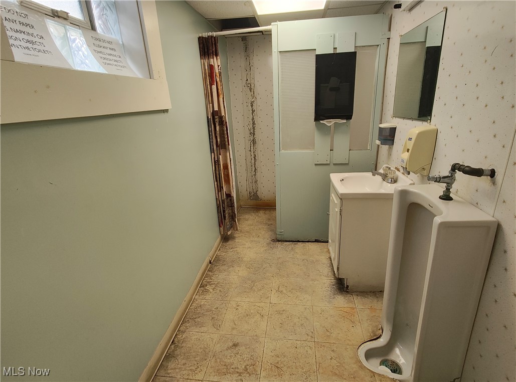604 W 57th Street Property Photo 41