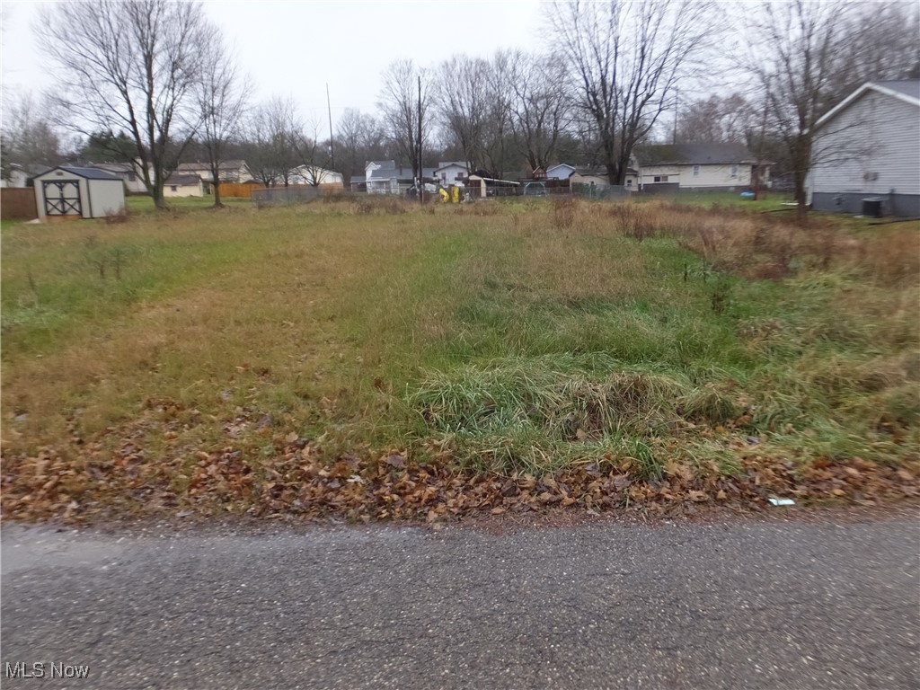 1044 Homestead Avenue Property Photo 2