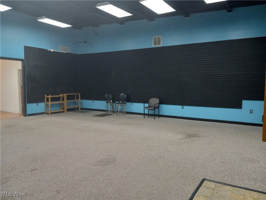 2700 Sunset Boulevard Property Photo 3