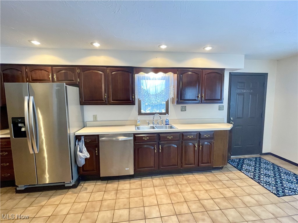 7791 Hoertz Road Property Photo 15