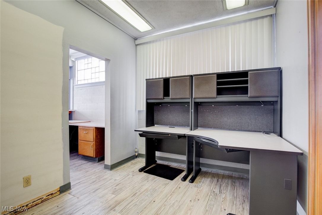 615 N Market Street Property Photo 18