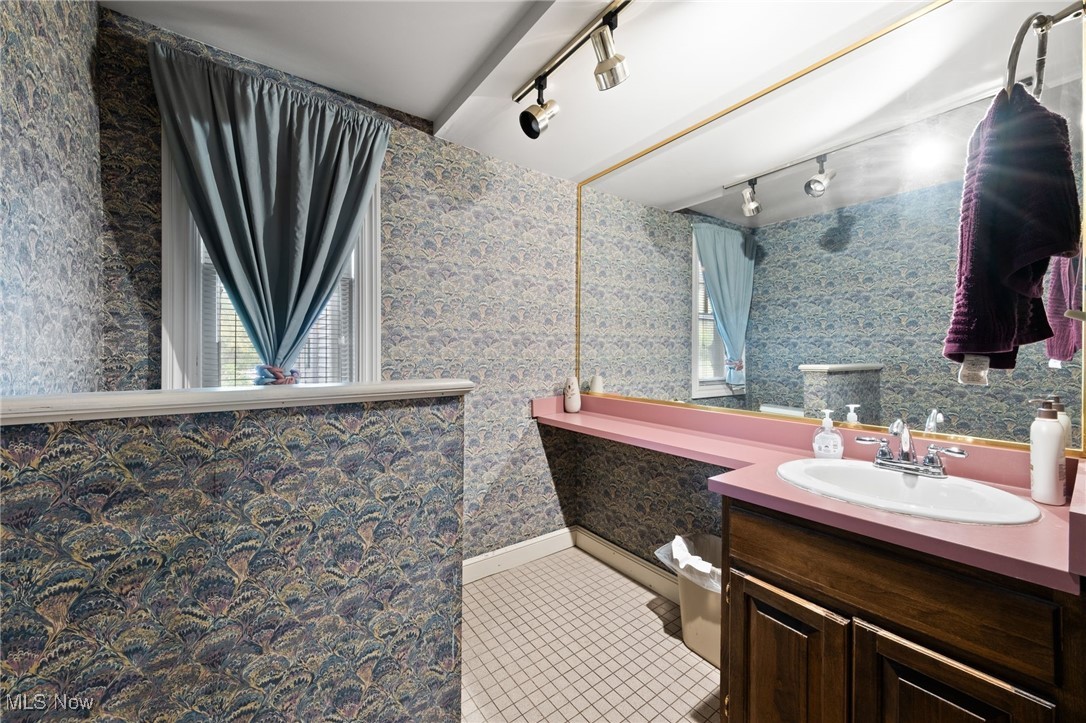 12388 Cleveland Avenue Nw Property Photo 23
