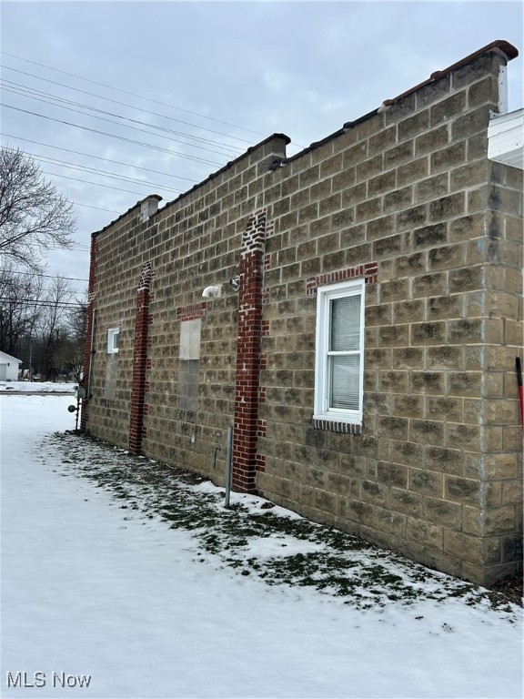 1115 Warren Road Property Photo 8