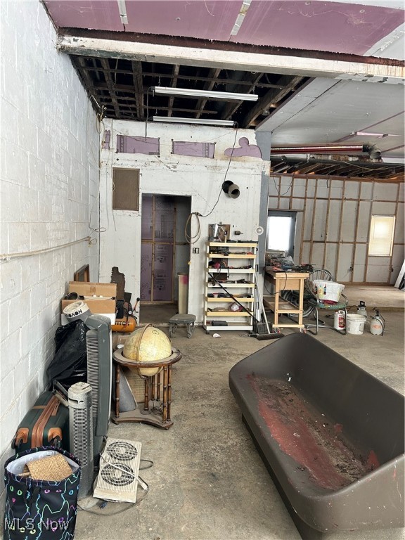 1115 Warren Road Property Photo 13