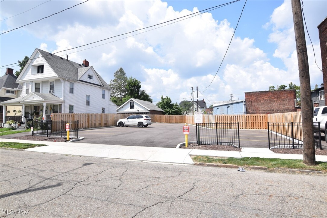 9615 Lorain Avenue Property Photo 3