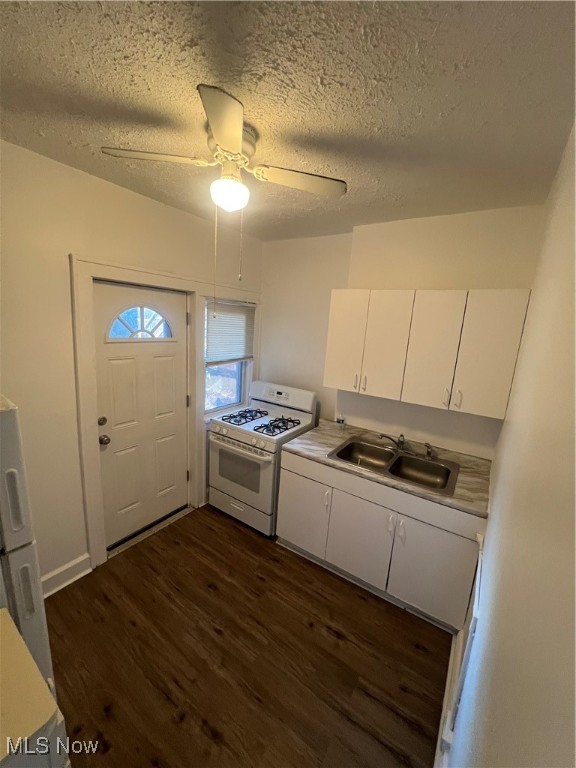 9615 Lorain Avenue Property Photo 28