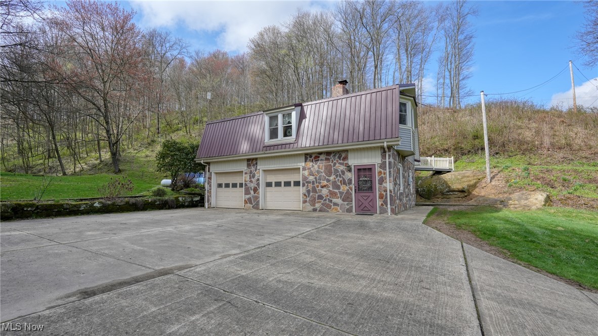 2250 Indian Camp Run Road Property Photo 4