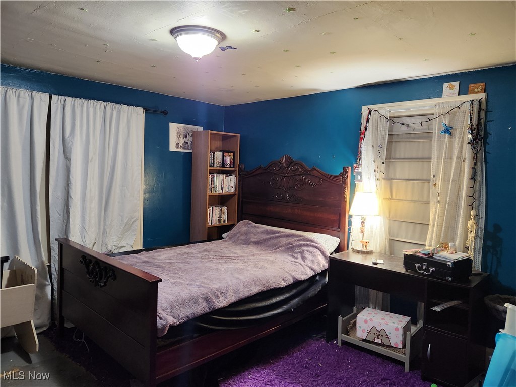 1925 E 45th Street Property Photo 25