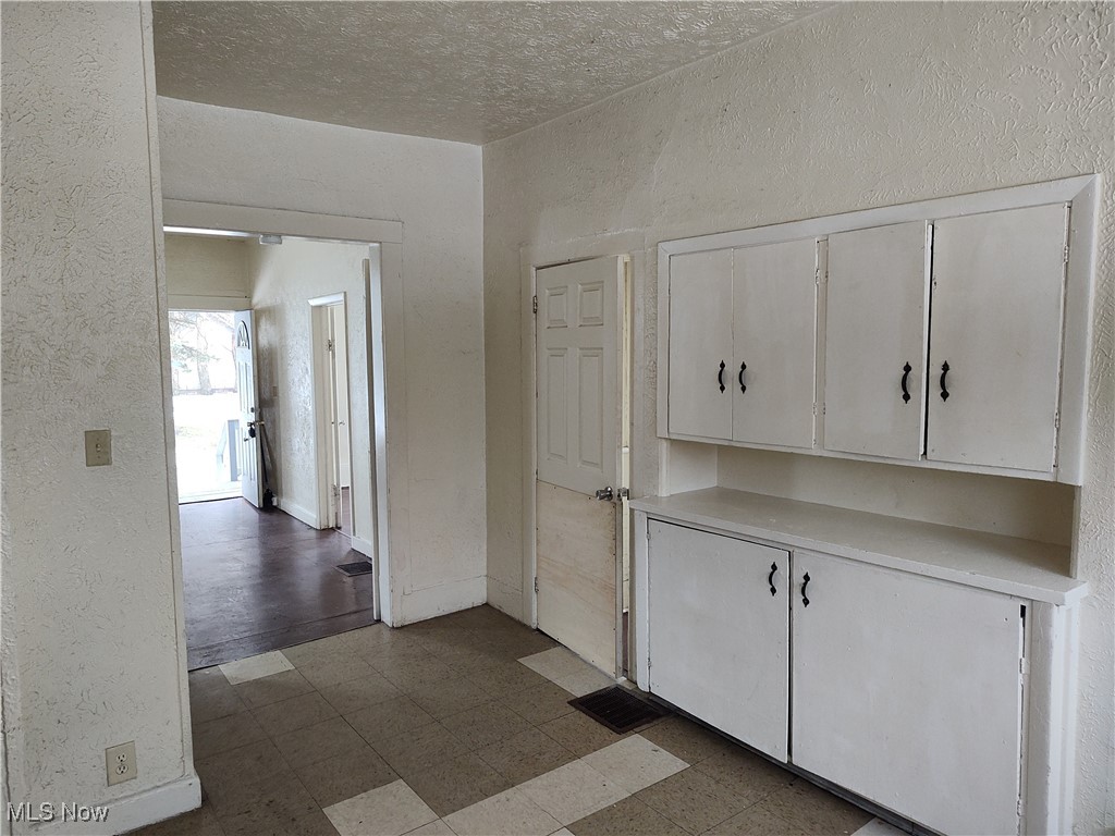 545 Audrey Place Property Photo 16