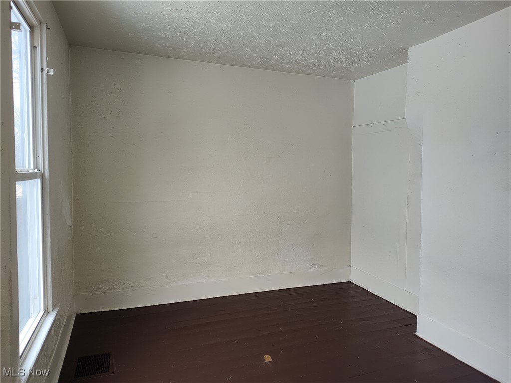 545 Audrey Place Property Photo 17