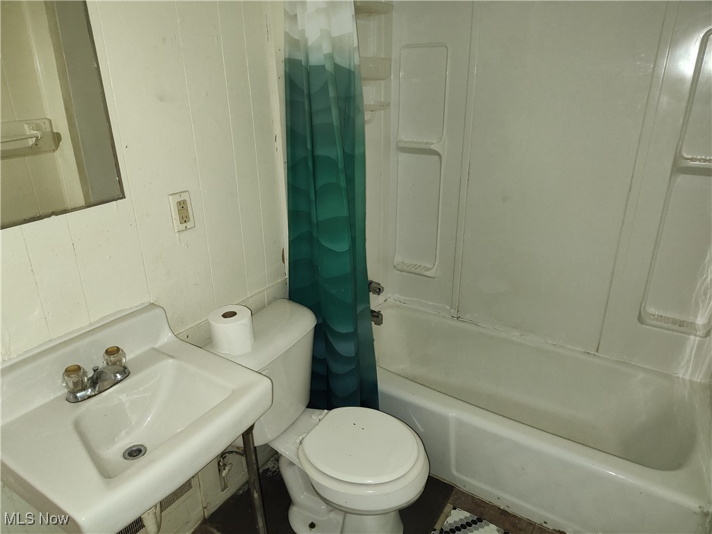 545 Audrey Place Property Photo 20