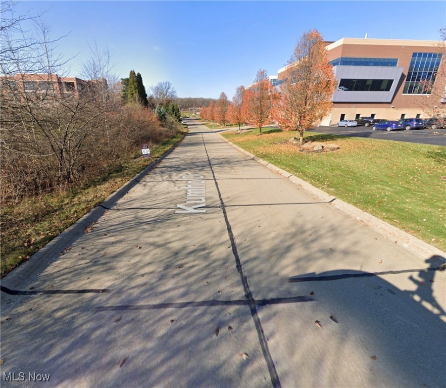 Kumho Drive Property Photo 9