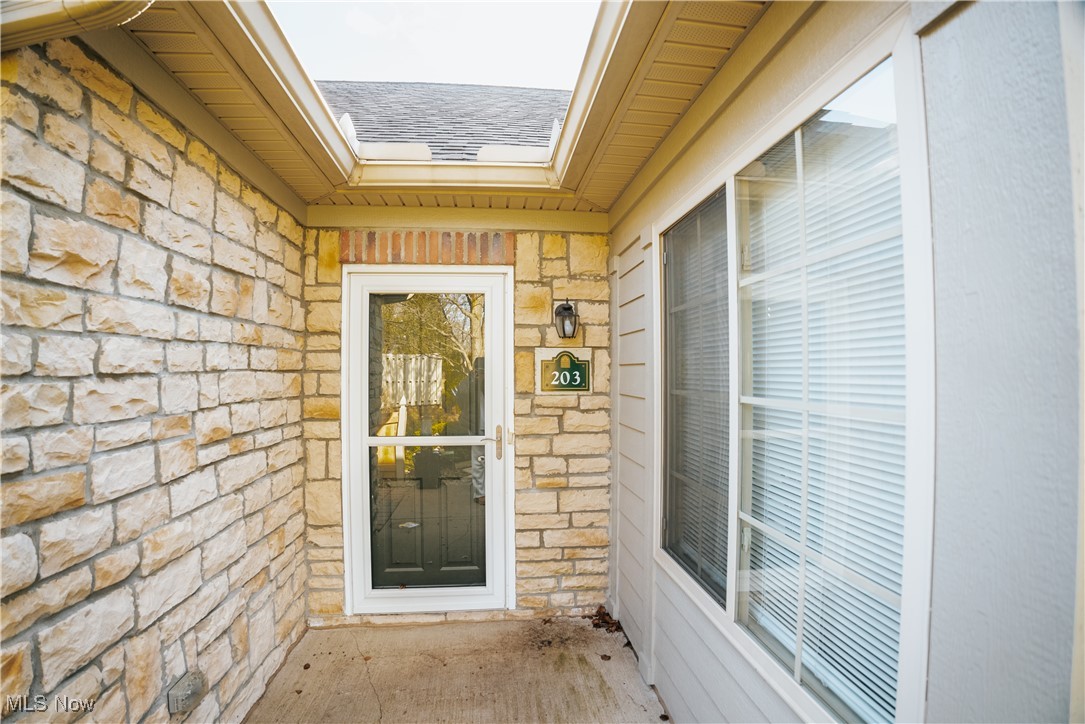 9264 Sharrott Road 203 Property Photo 2