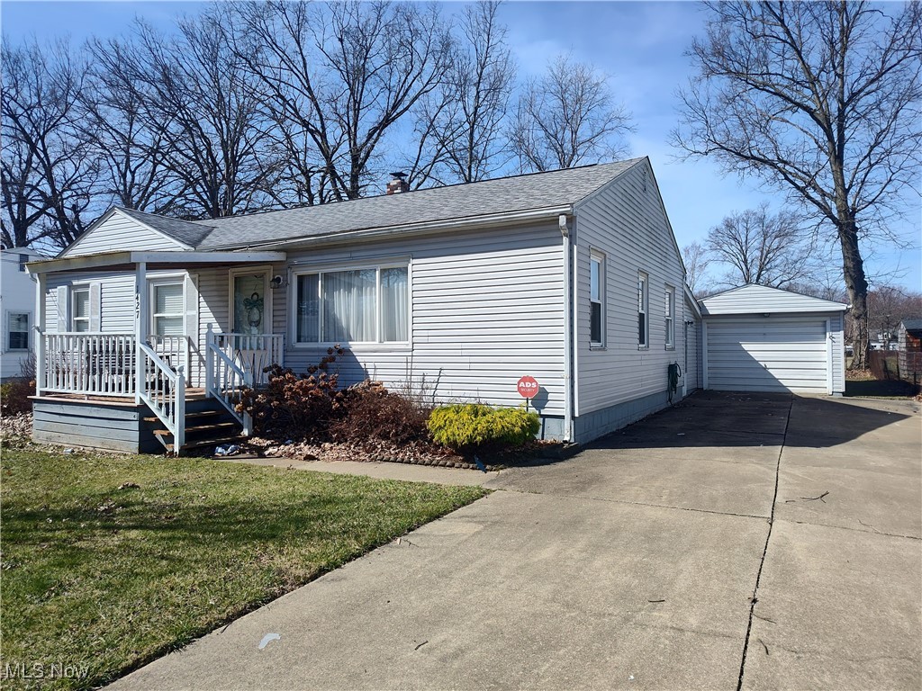 1427 Gladding Avenue Property Photo 1