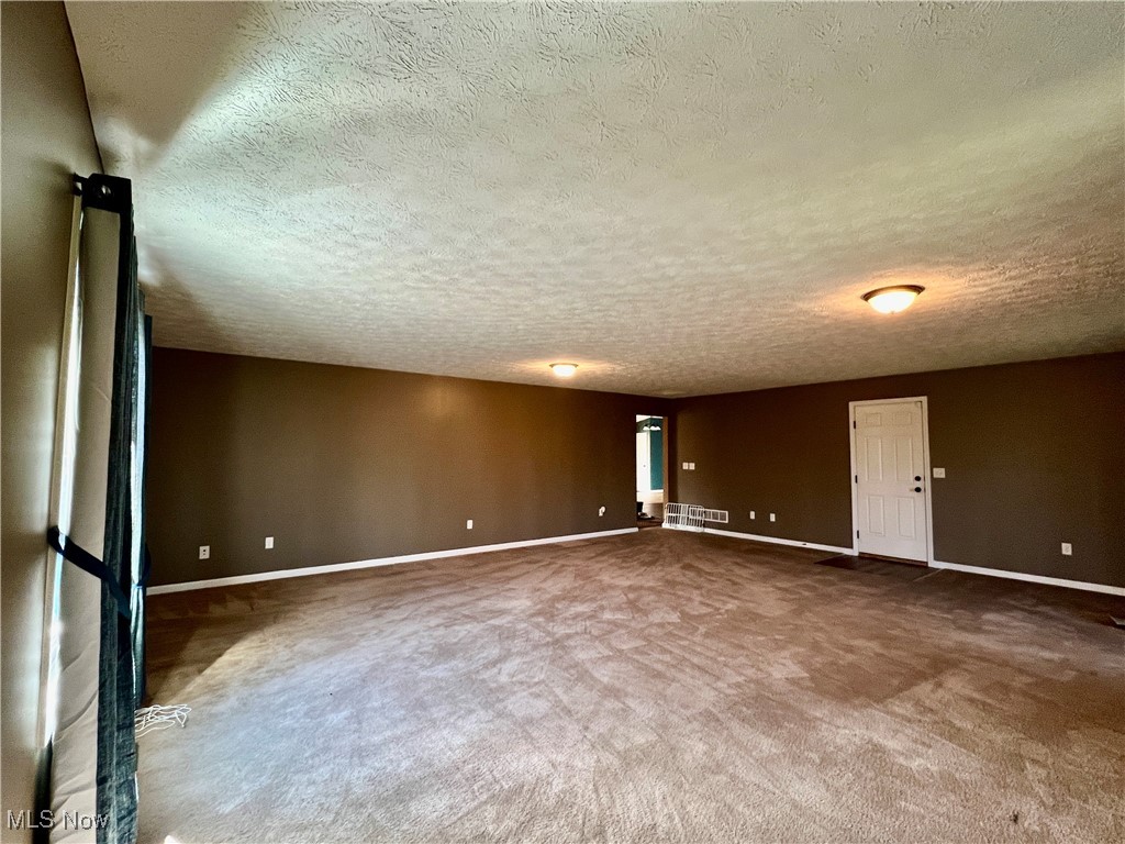 40900 Havenwood Drive Property Photo 19