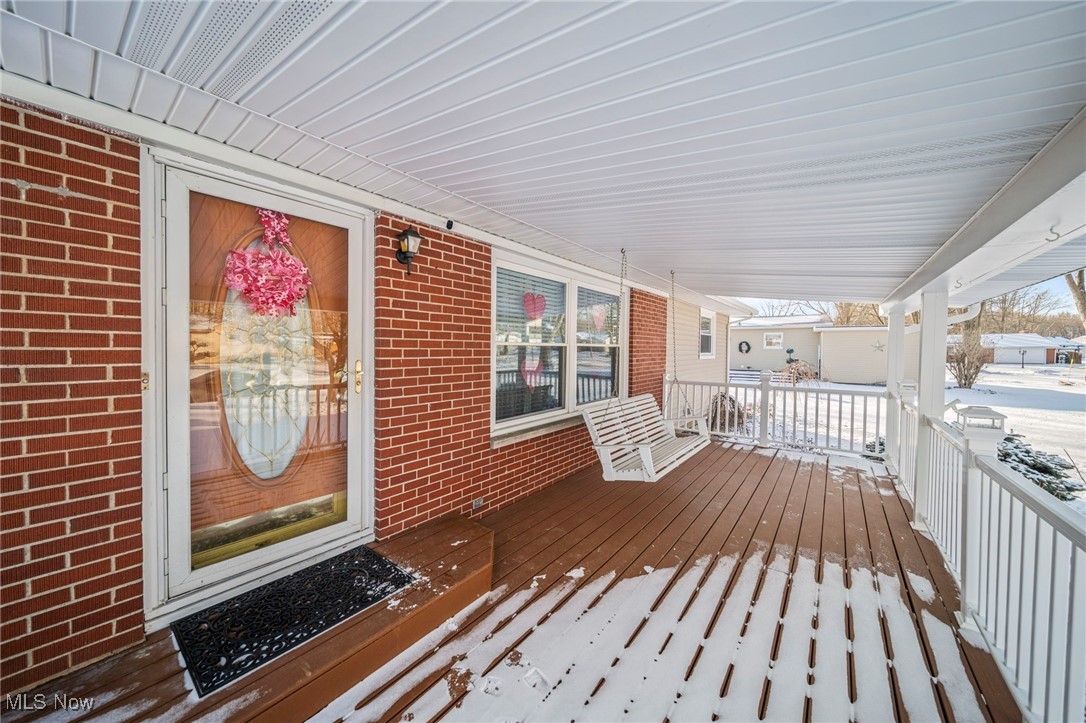 1036 Meadowlane Drive Property Photo 3