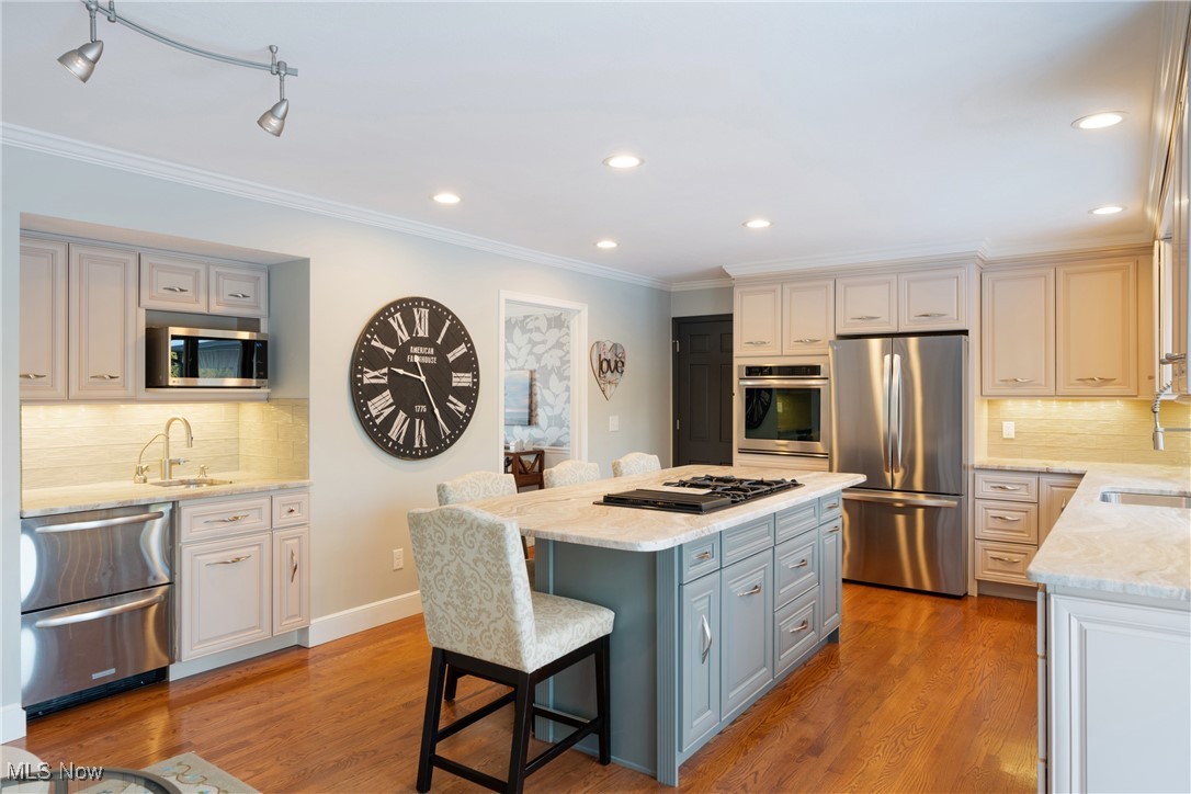 32378 Regency Court Property Photo 13