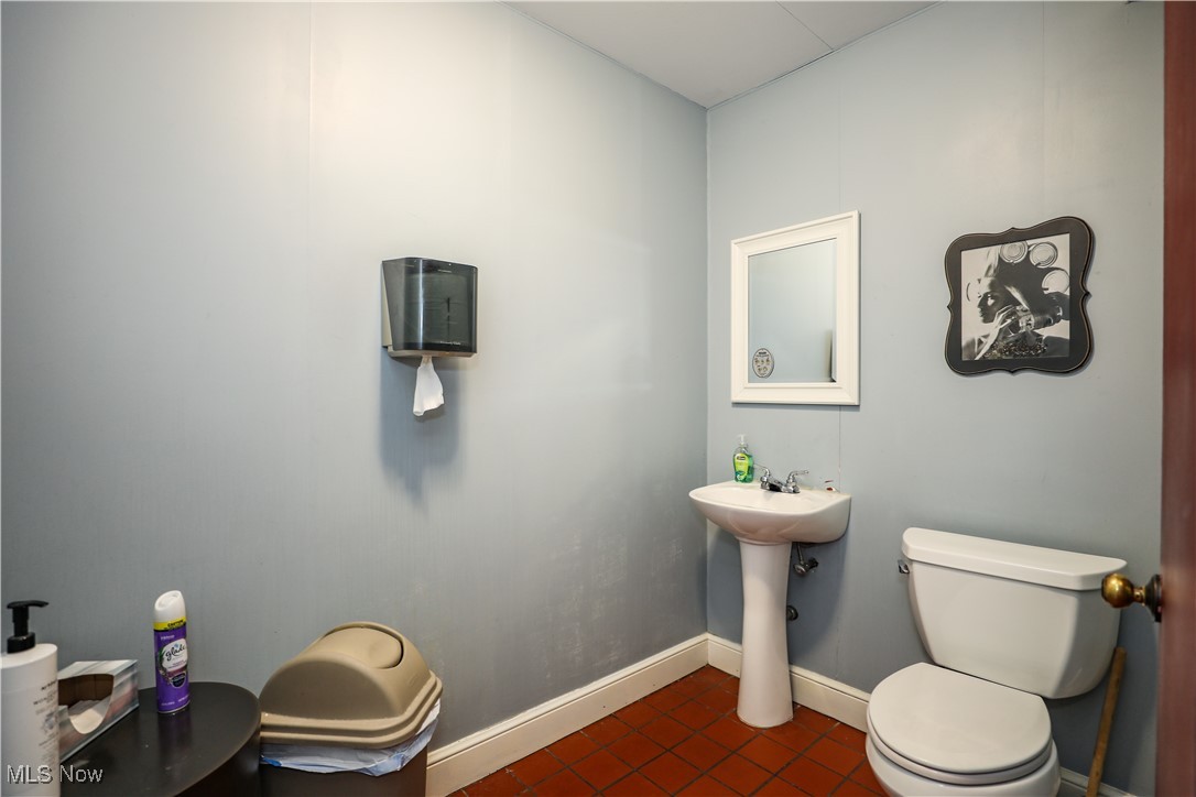 658 W Main Street Property Photo 24
