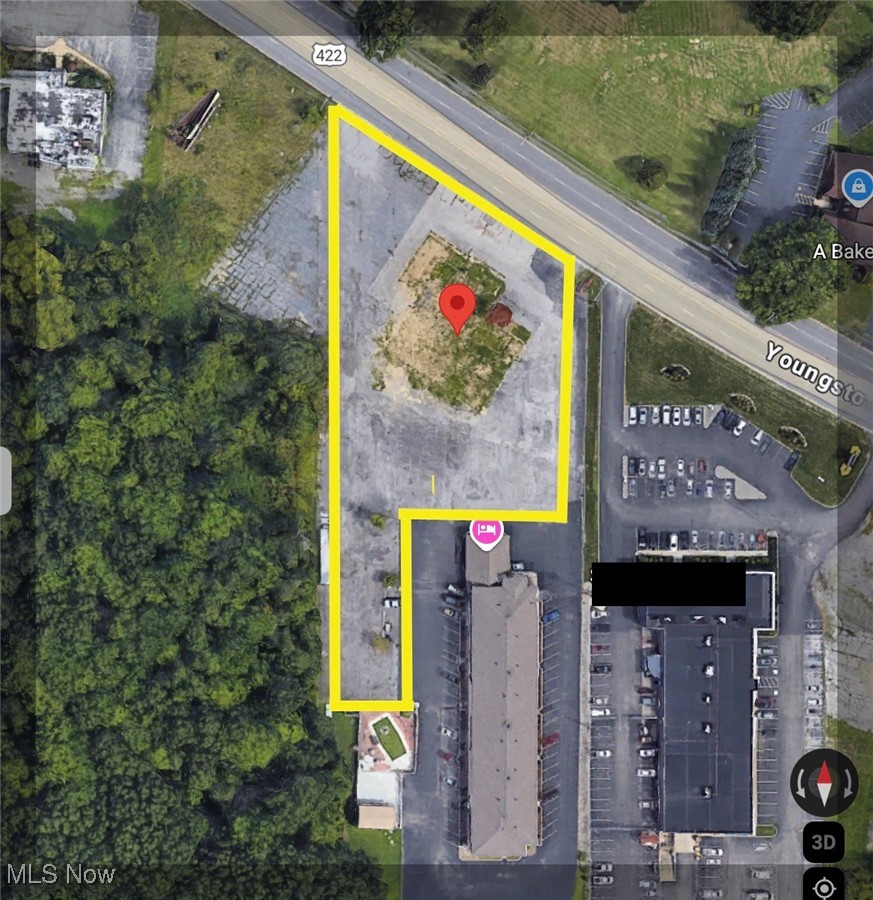 4256 Youngstown Road SE Property Photo 1