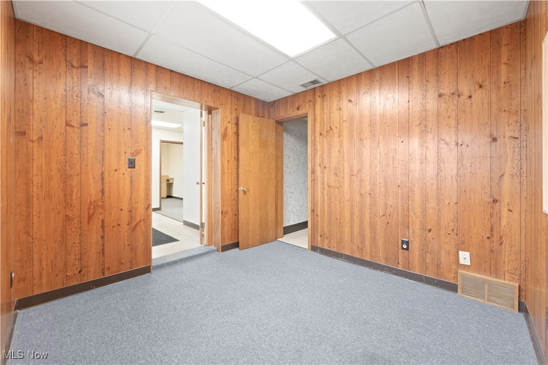 156 W Ohio Avenue Property Photo 17