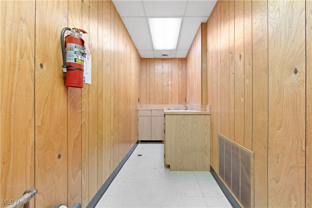 156 W Ohio Avenue Property Photo 29