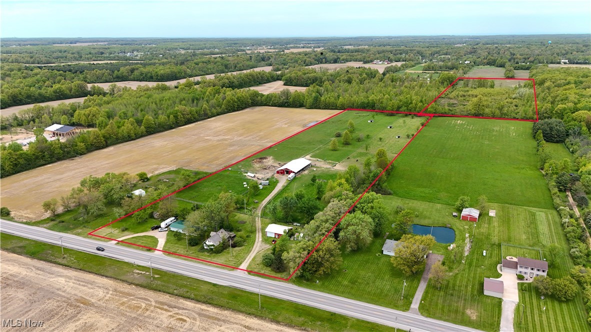 47094 Us Highway 20 Property Photo 1