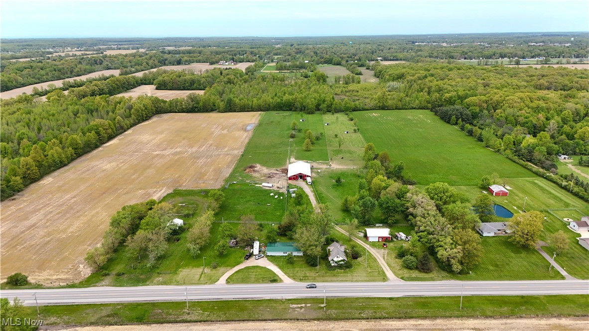 47094 Us Highway 20 Property Photo 2