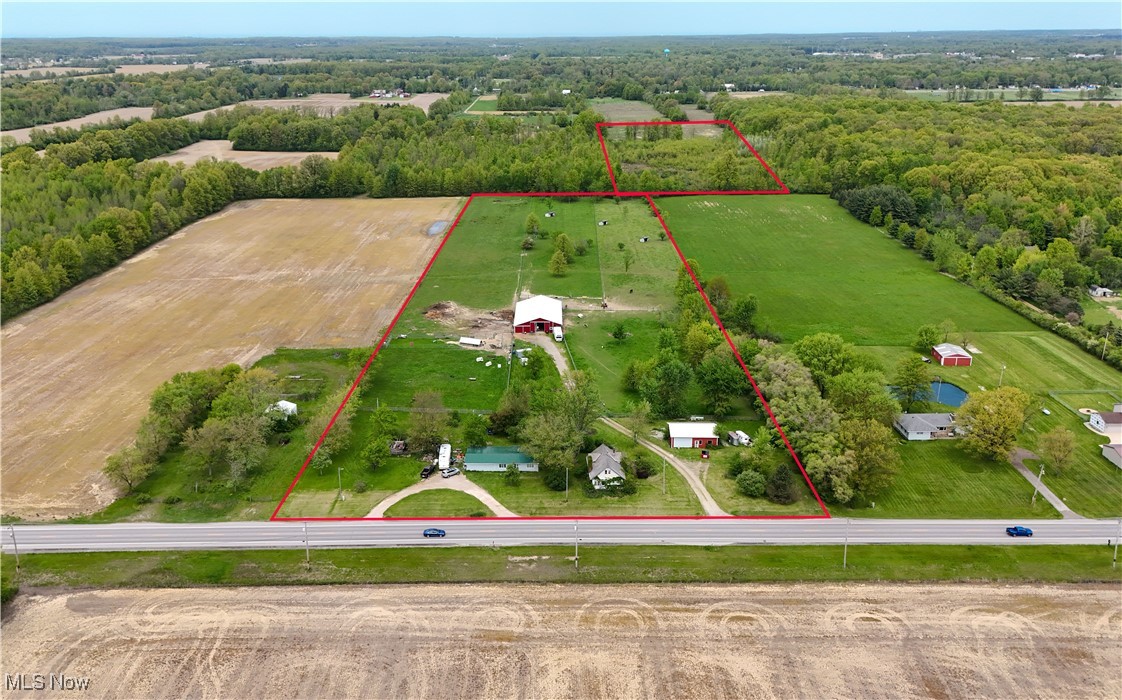 47094 Us Highway 20 Property Photo 4