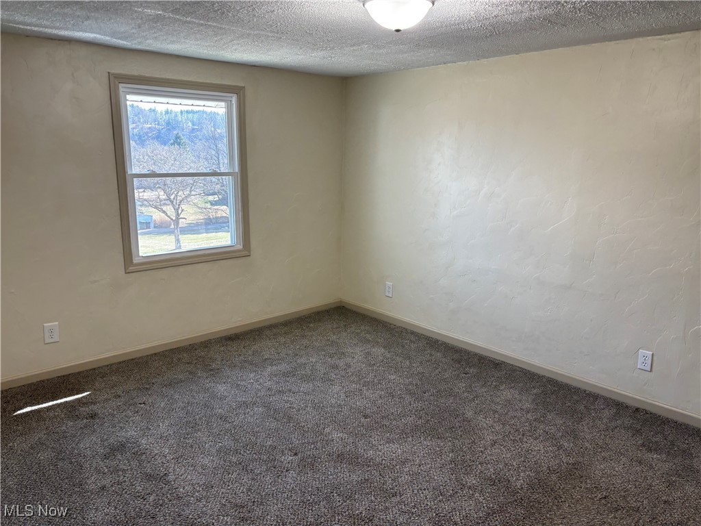 519 Front Street Property Photo 21