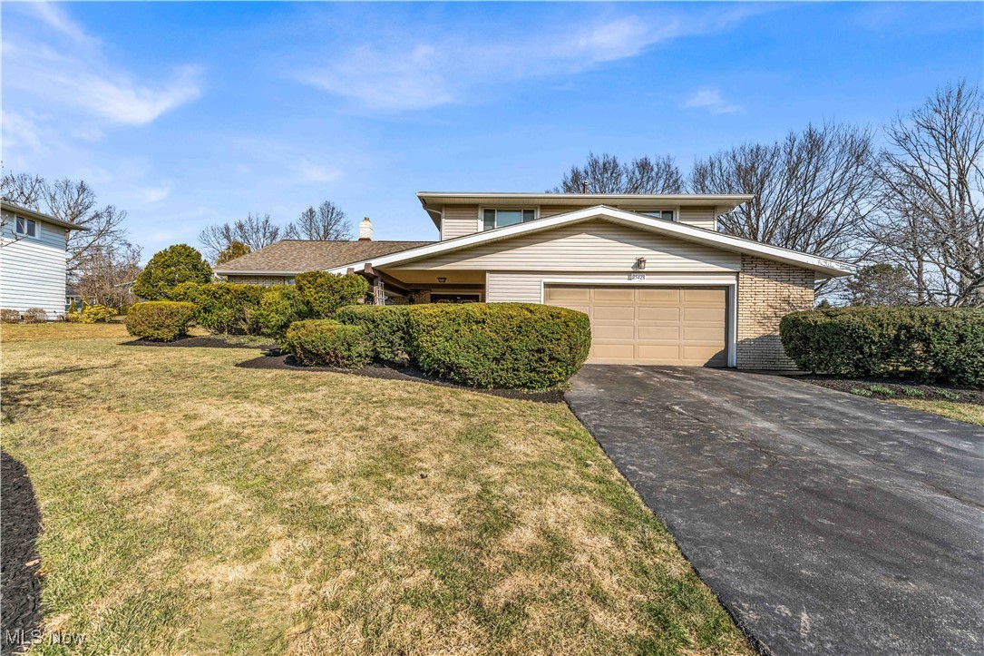25423 Cardington Drive Property Photo