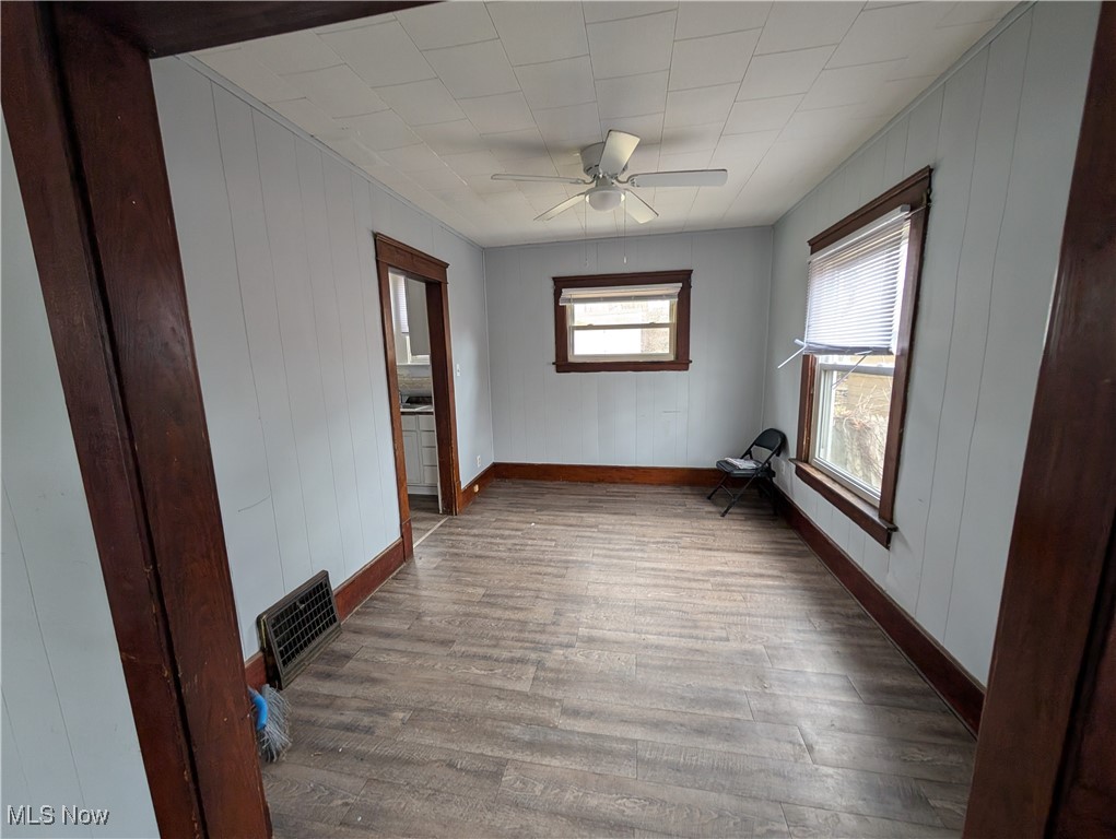 1036 Ackley Street Property Photo 12