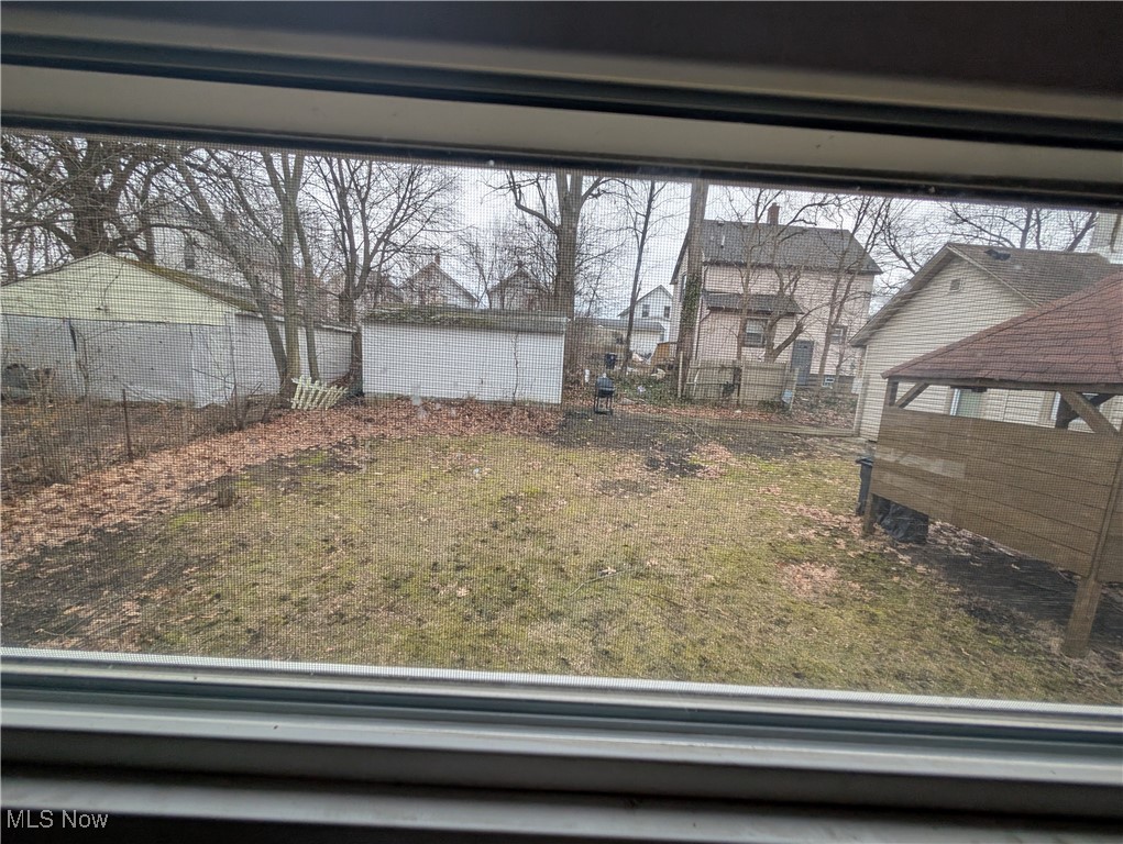 1036 Ackley Street Property Photo 14