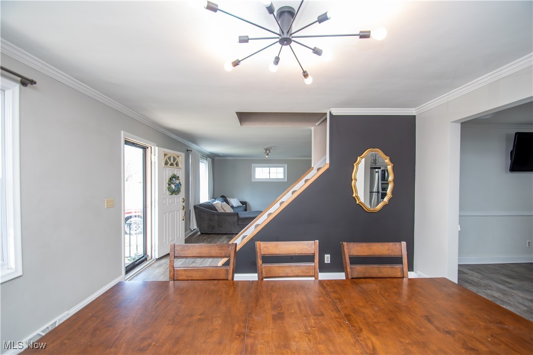 1067 Park Avenue Property Photo 7